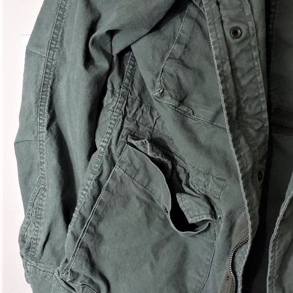 Old Navy Cargo Jacket Green Color Size Small with Hood - Picture 2 of 4